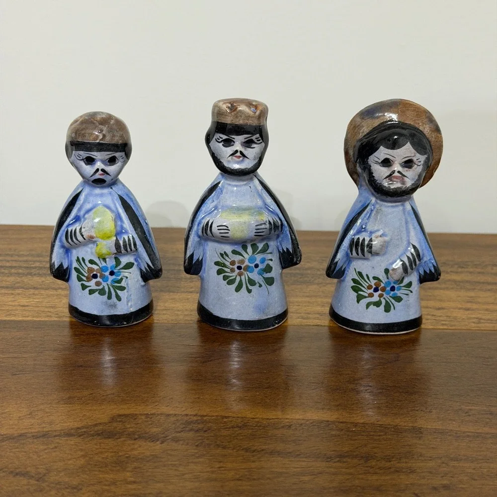 Vintage Tonala Mexico Pottery Nativity Set 12 Piece Ceramic Incomplete Folk Art